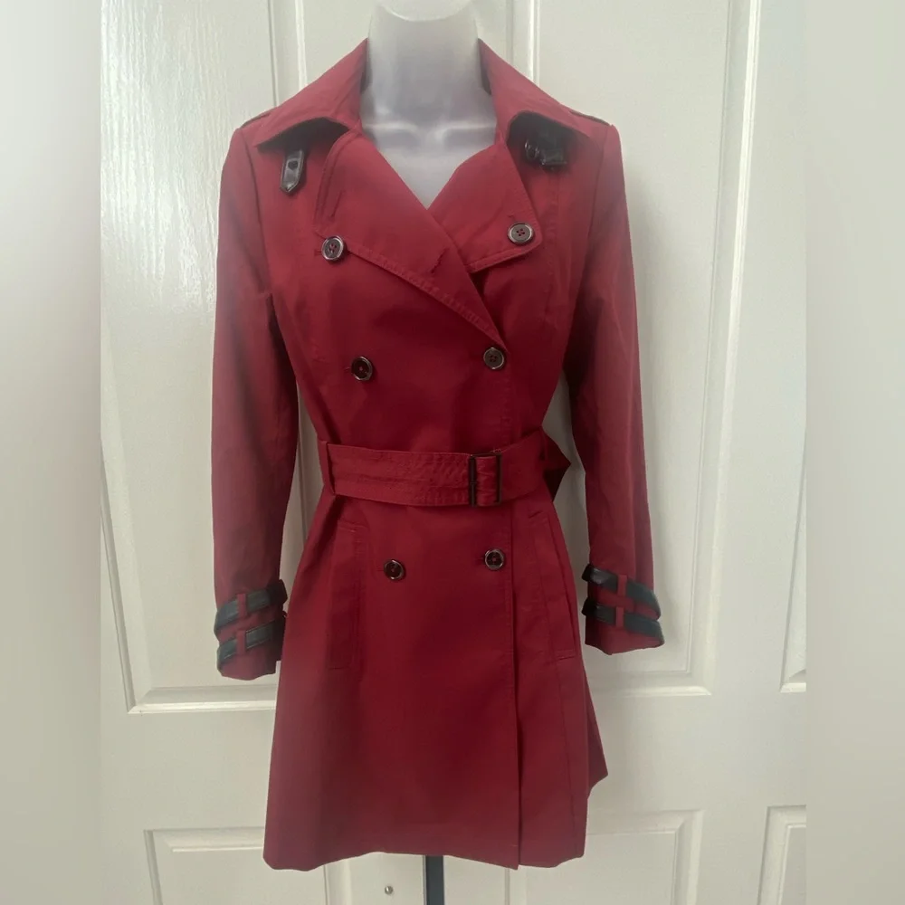 White House Black Market Burgundy Double-Breasted Trench Coat Sz XS - Picture 1 of 4
